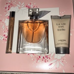 Meet your Posher, Jenny